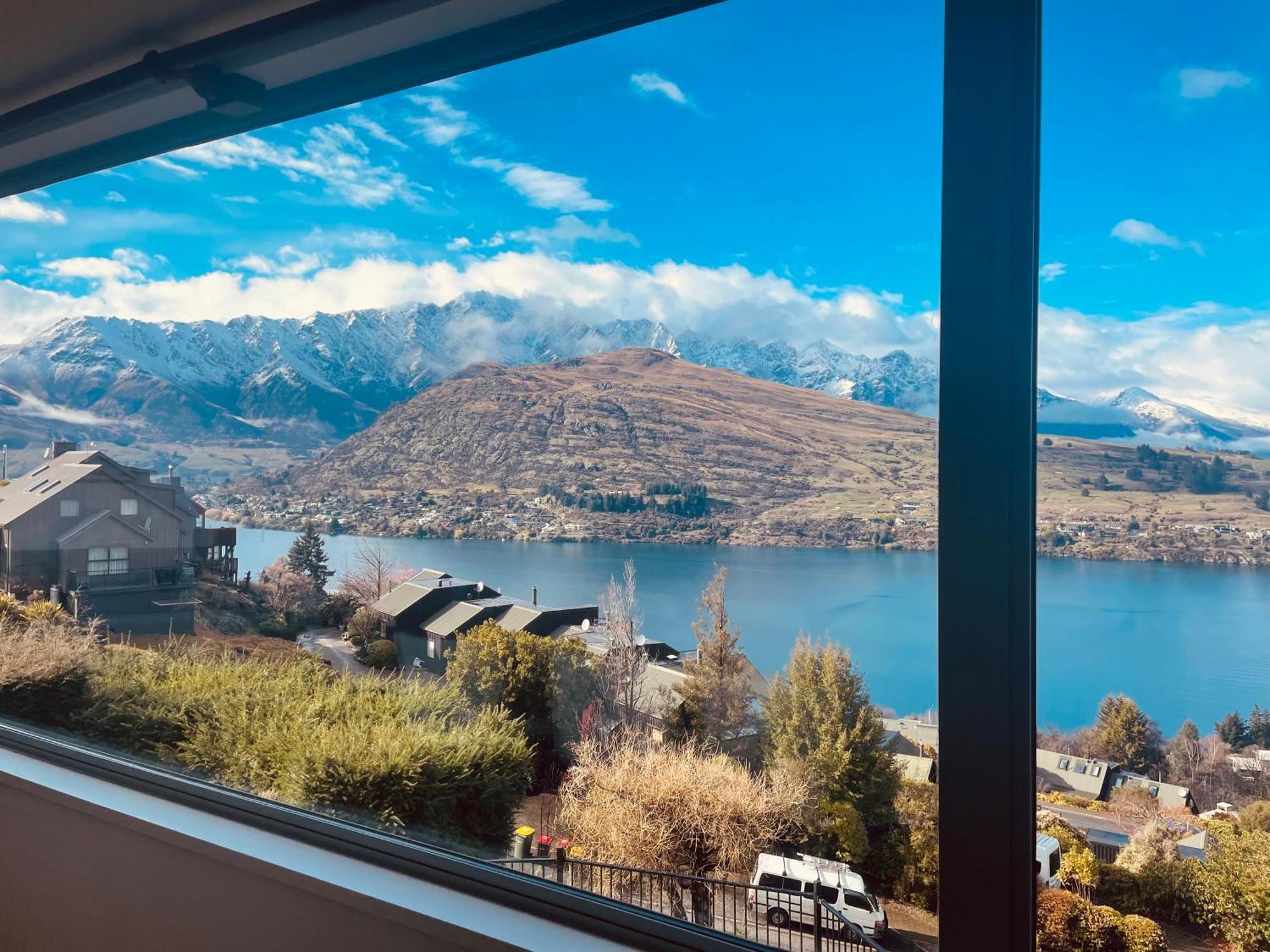 Ming'S Lakeside Goldleaf Suites Queenstown Eksteriør billede