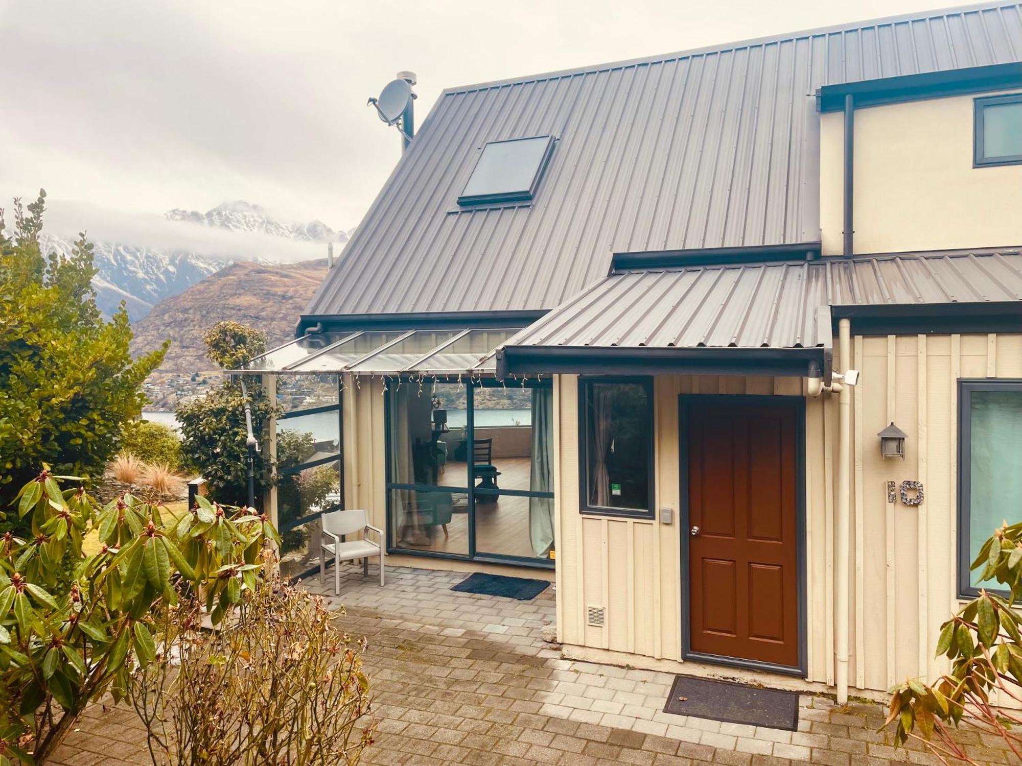 Ming'S Lakeside Goldleaf Suites Queenstown Eksteriør billede