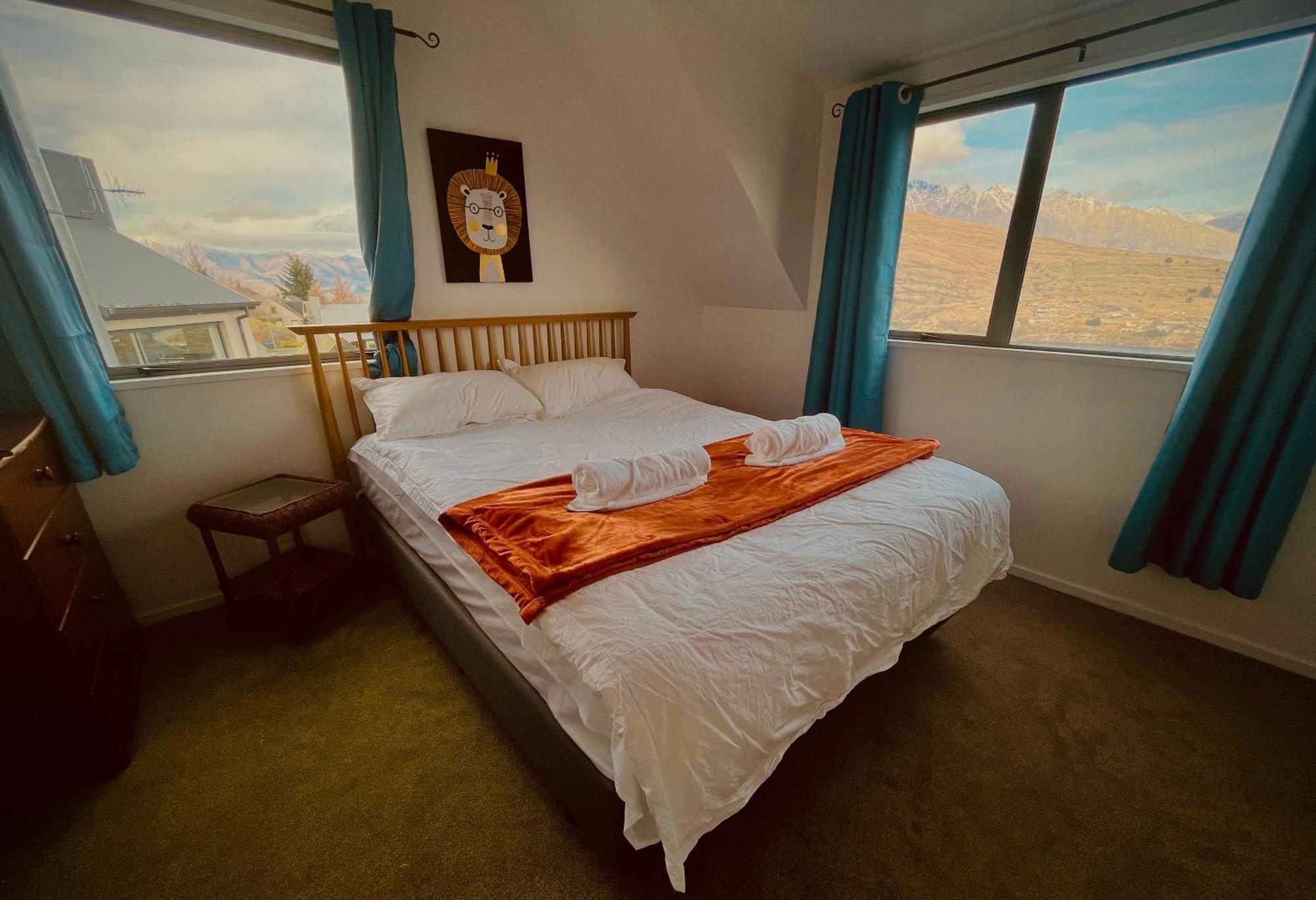 Ming'S Lakeside Goldleaf Suites Queenstown Eksteriør billede