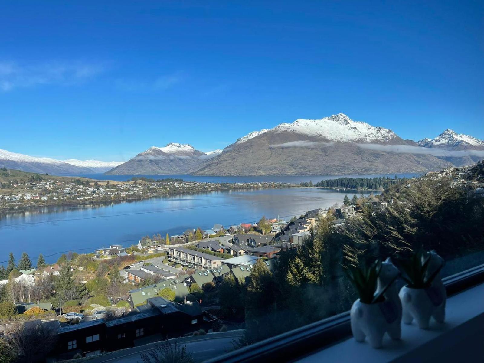 Ming'S Lakeside Goldleaf Suites Queenstown Eksteriør billede